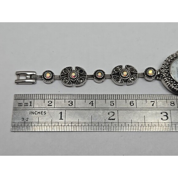Harve Benard Marcasite Bracelet Watch Rhinestones Silver Tone Quartz New Battery - Picture 8 of 9